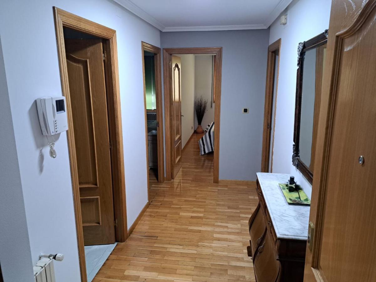 Апартаменты Piso Millenium Оренсе Экстерьер фото
